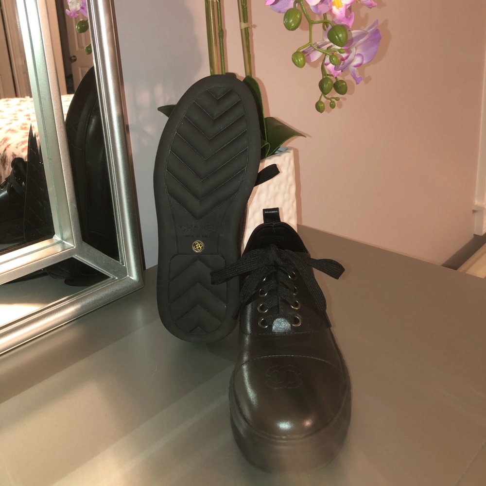 CHANEL shoes - Picture 5 of 7